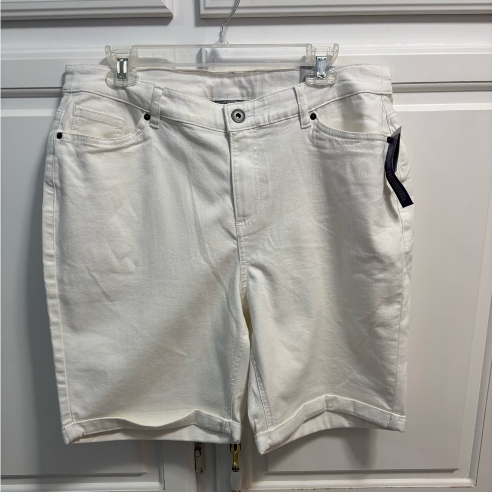 Catherines White Cuffed Denim Jean Shorts New With Tags Women’s Size 0x 14/16W